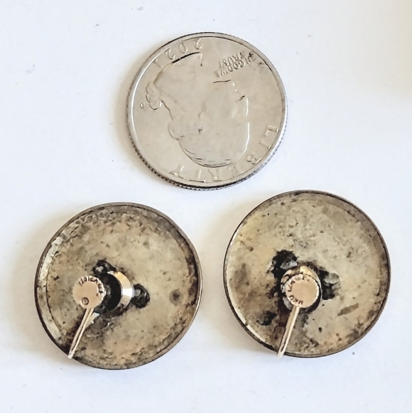 🆕 Vintage Estate 12K Gold Filled Cottagecore Round Etched Scenery Earrings - Picture 5 of 6